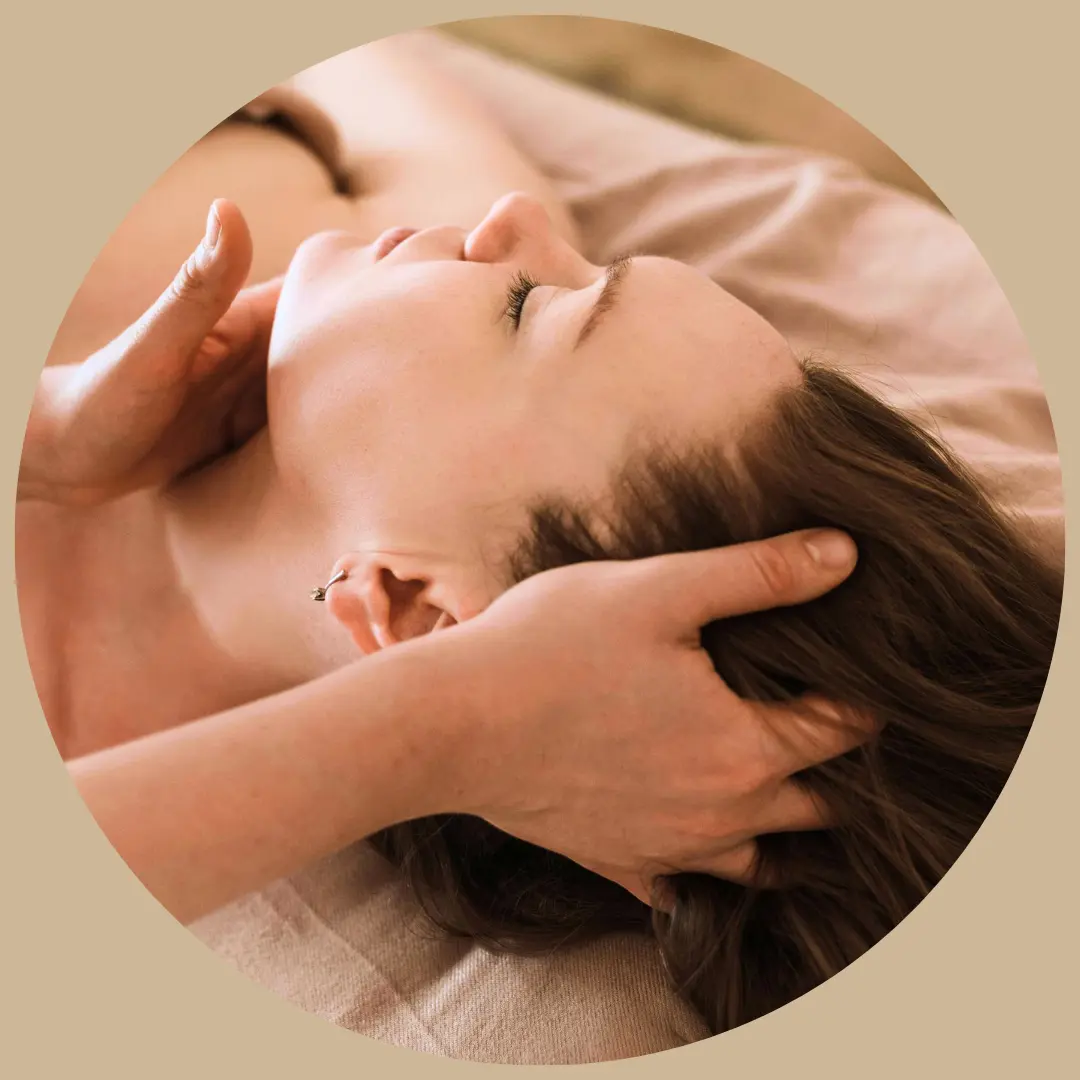 Kobido Inowrocław – naturalny masaż liftingujący twarzy. Bez skalpela, toksyn i wypełniaczy. Odkryj moc japońskiego rytuału w Manoterapie.